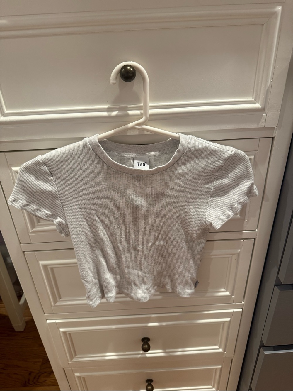 Tna Gray Ribbed Crop Tee